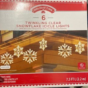 Snow flake icicle lights 5 boxes